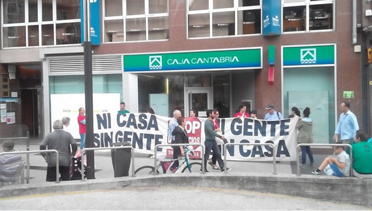 Protesta de la PAH en Santander