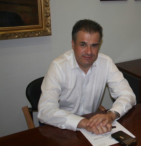 El alcalde de Astillero, Francisco Ortiz