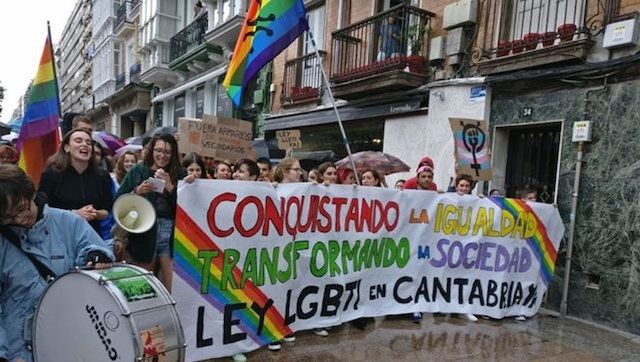 Imagen de archivo de la primera manifestación del Orgullo LGTBI en Santander