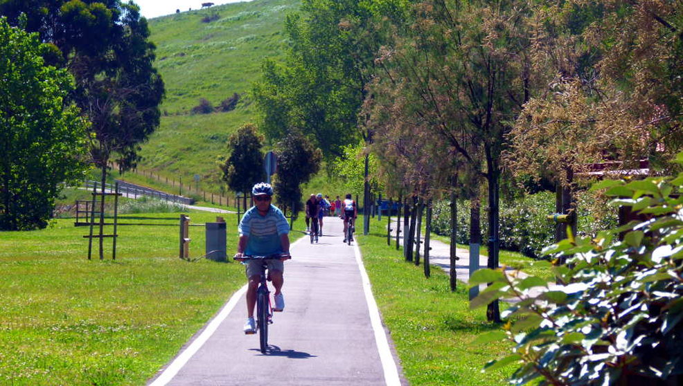 El recorrido en bicicleta de Suances a Barros permite disfrutar de los rincones más bellos de la Comarca del Besaya