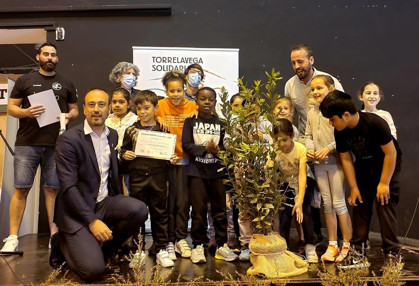 Torrelavega Solidaria entrega los premios del concurso 'ImplicARTE con los ODS'