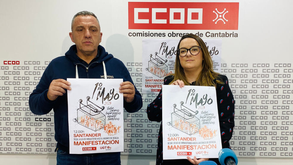 Los secretarios generales de CCOO, Rosa Mantecón, y UGT, Mariano Carmona, en la presentación de la manifestación del 1 de Mayo