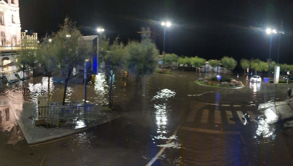  Inundación en la zona de El Sardinero, en Santander