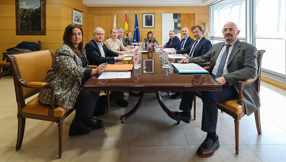 Imagen de archivo de una reunión del Consejo de Gobierno | Foto- Raúl Lucio