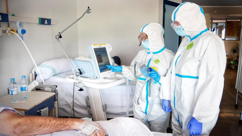 Cantabria suma cuatro fallecidos Covid y tres pacientes en la UCI