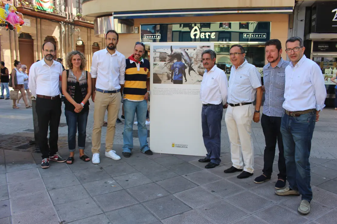 13082016 Inauguracion expo Pampliega (2)