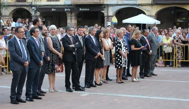 Procesi&oacute;n Virgen Grande