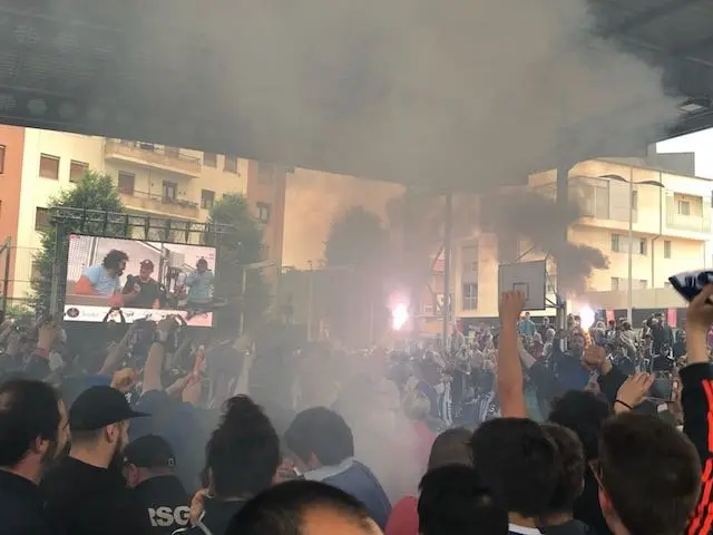 WhatsApp Image 2018-05-27 at 14.35.10-4