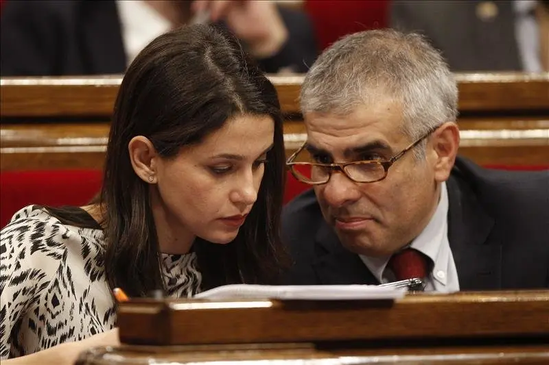 Ciudadanos reprocha a Mas que no haga autocr&iacute;tica ni hable de corrupci&oacute;n