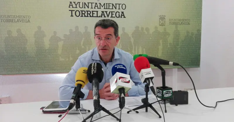 Este lunes en rueda de prensa el concejal de Hacienda, Pedro P&eacute;rez Noriega,