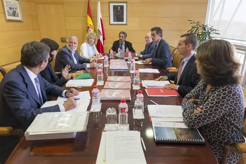 El Patronato, presidido por el jefe del Ejecutivo c&aacute;ntabro, Miguel &Aacute;ngel Revilla, junto al equipo de Gobierno regional