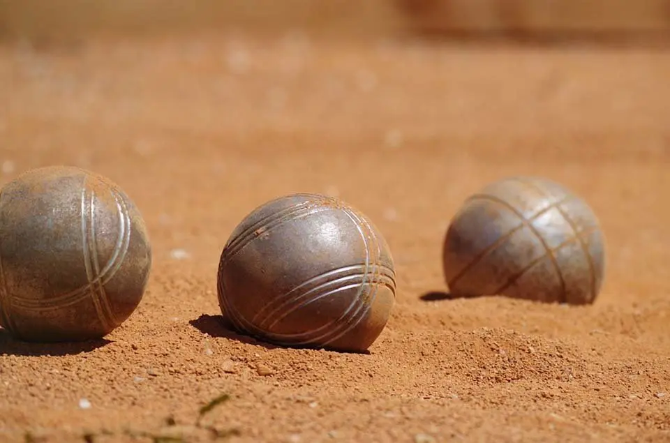 Los mejores jugadores de petanca disputar&aacute;n la final del campeonato en Torrelavega