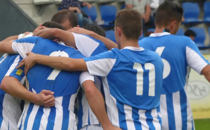 La Gimn&aacute;stica mantiene el pulso por el liderazgo