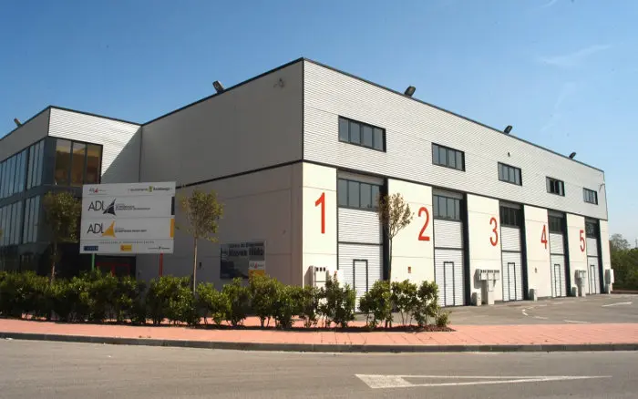 Naves nido de Torrelavega