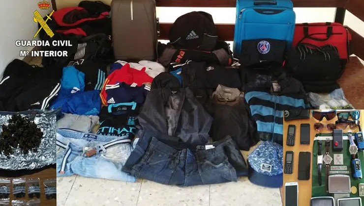 Material incautado durante la operaci&oacute;n