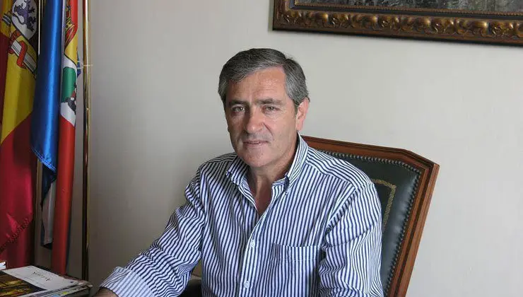 Andr&eacute;s Ruiz, alcalde de la localidad