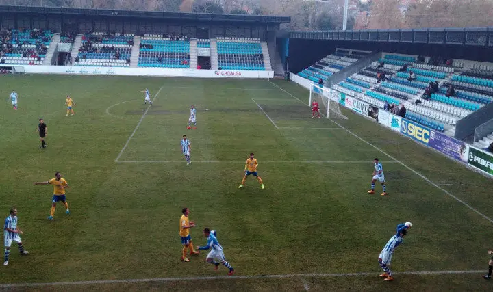 Gimn&aacute;stica vs Siete Villas