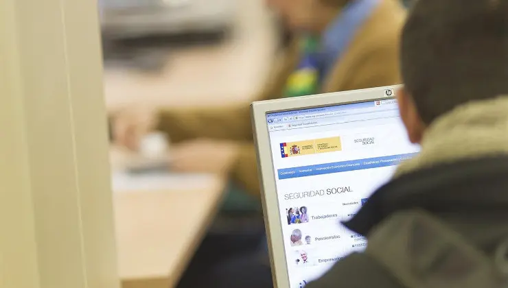 El Gobierno ha prorrogado seis meses el Plan Prepara para desempleados