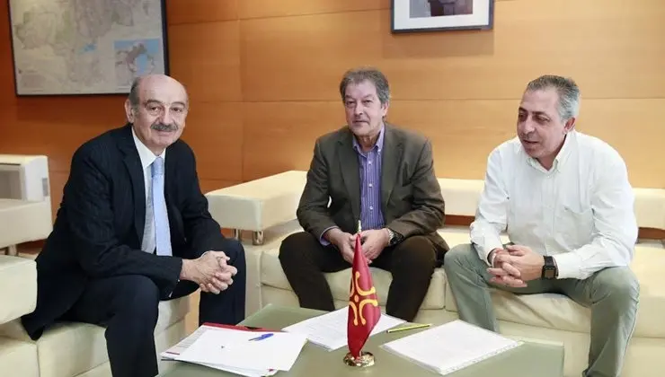 Reuni&oacute;n con el consejero