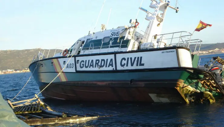Embarcaci&oacute;n de la Guardia Civil