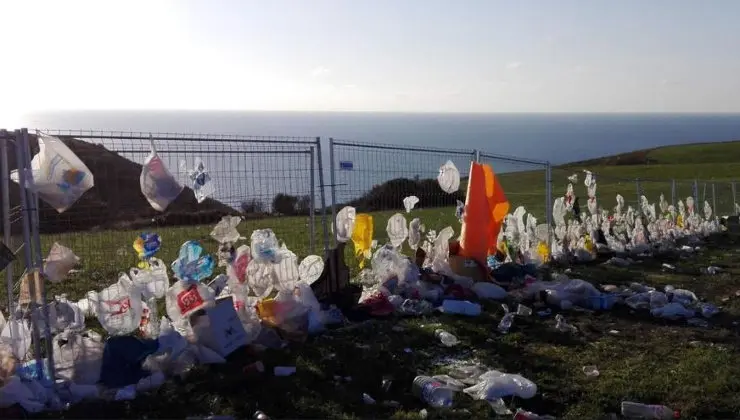 Basura acumulada durante el fin de semana