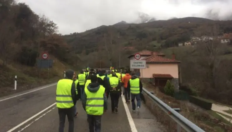 Imagen de la manifestaci&oacute;n. Foto de @jr_blanco_
