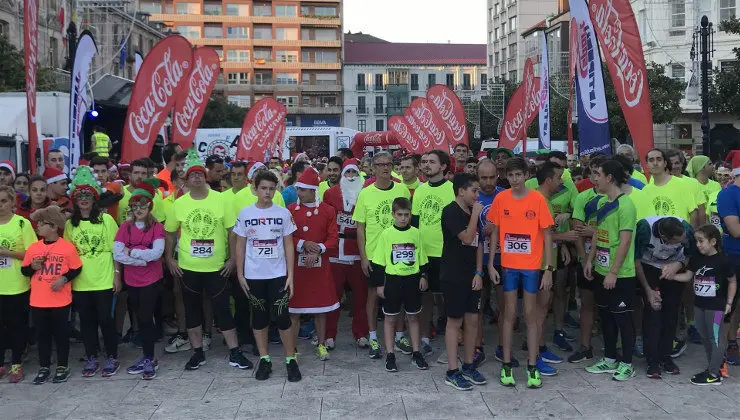 Unas 2.000 personas han participado este s&aacute;bado en Torrelavega en la &uacute;ltima carrera del a&ntilde;o