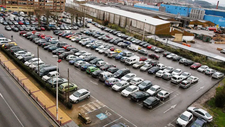 Parking de La Carmencita   Foto:Lalo Cuevas