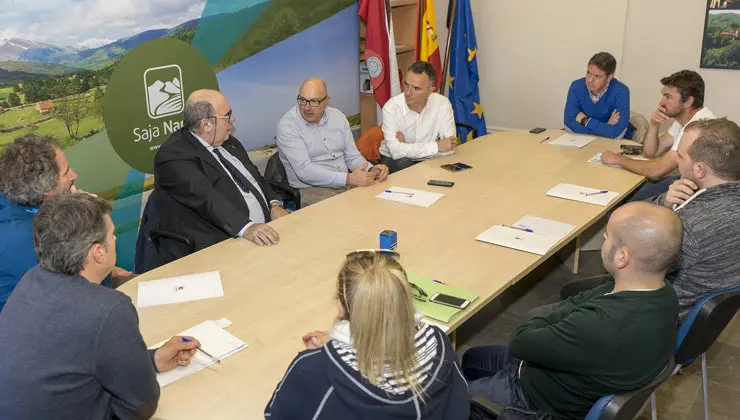 Reuni&oacute;n con el Consejero