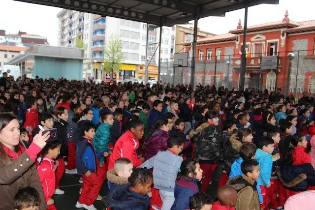 %22Baila con el Mayer%22