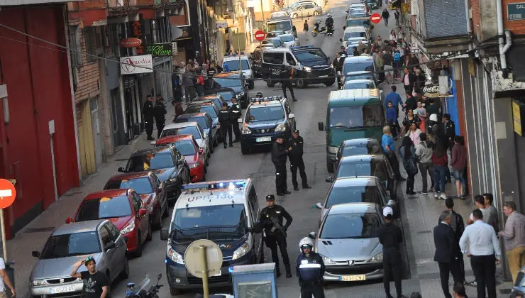 Dispositivo policial en la Inmobiliarioa