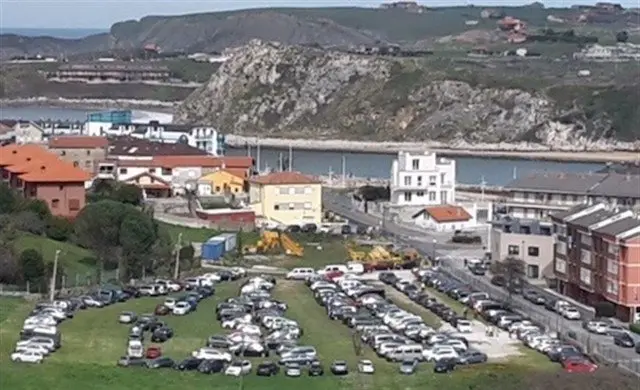 Aparcamiento de La B&aacute;rcena