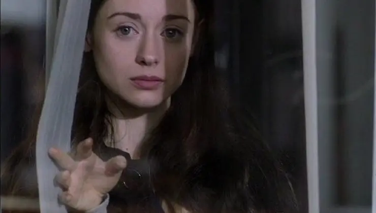 Elena Rivera interpreta a Paula