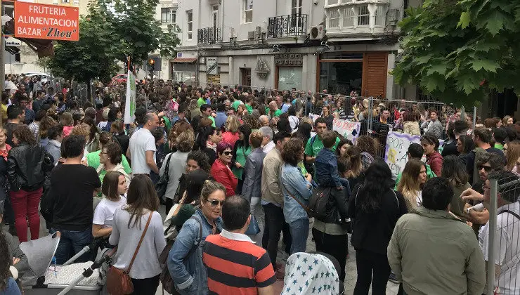 Concentraci&oacute;n de maestros este jueves frente a la sede del Gobierno c&aacute;ntabro