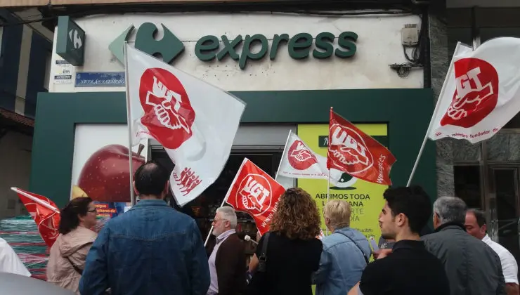 Concentraci&oacute;n de UGT en un Carrefour Express