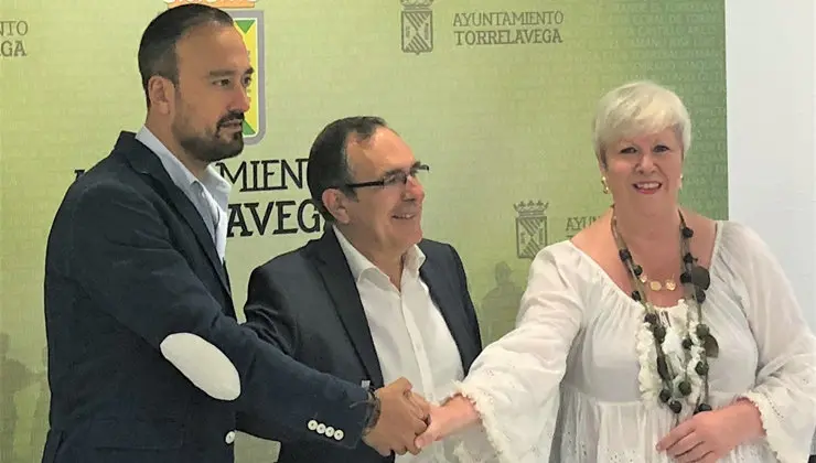 Acuerdo-entre-PSOE,-PRC-y-T