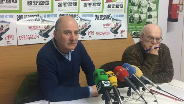 Los miembros del STEC Jes&uacute;s Aguayo y Jos&eacute; Ram&oacute;n Merino, en una imagen de archivo