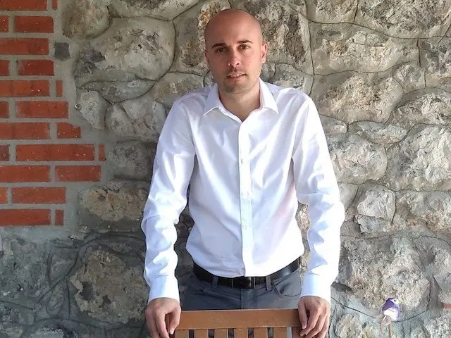 Israel Ruiz Salm&oacute;n