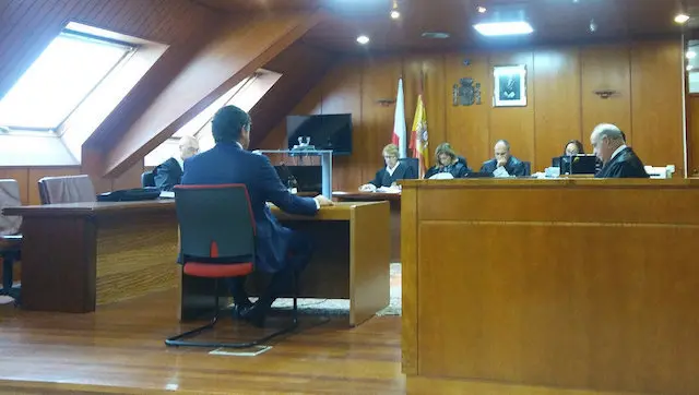 El sargento de la polic&iacute;a local de Santander, durante el juicio