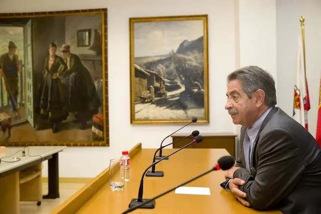 Miguel &Aacute;ngel Revilla