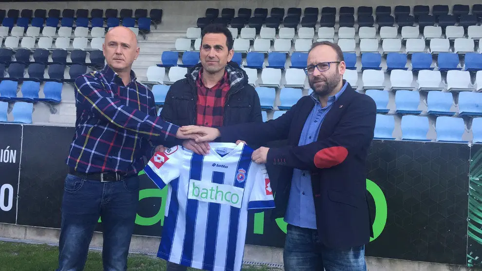 Presentaci&oacute;n de Dani Mori como nuevo entrenador de la Gimn&aacute;stica, este martes en El Malec&oacute;n | edc