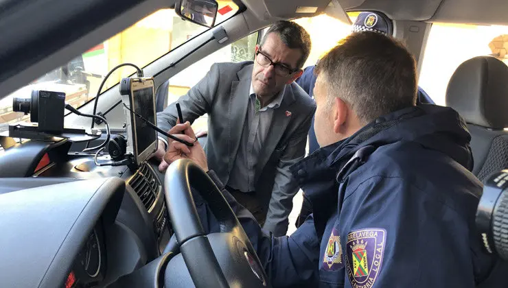 Presentaci&oacute;n del veh&iacute;culo