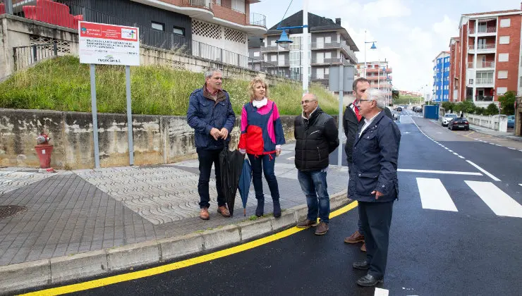 Eva D&iacute;az Tezanos en Suances Nuevo conducto