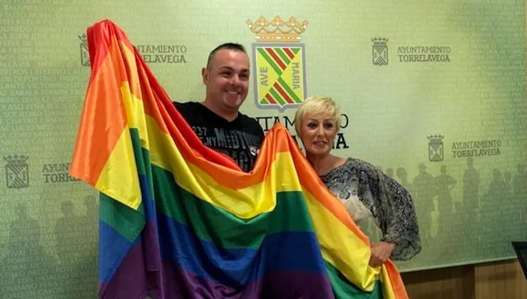 Presentaci&oacute;n fiesta del Orgullo gay