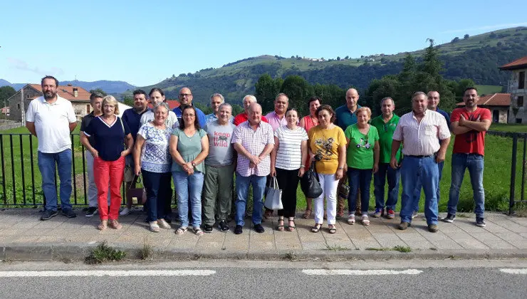 EuropaPress_2311075_Junta_Directiva_de_la_Asociaci&oacute;n_para_la_Promoci&oacute;n_y_Desarrollo_de_los_Valles_Pasiegos