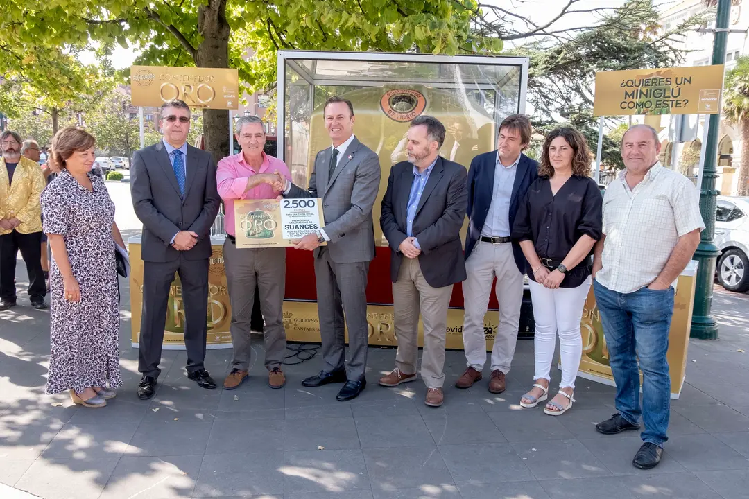 Suances gana el 'Contenedor de Oro'