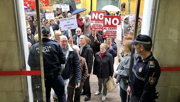 Protestas de los vecinos del Zapat&oacute;n