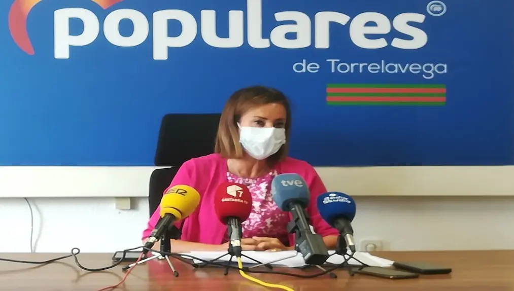 Marta Fern&aacute;ndez Teijeiro, portavoz del PP en el Ayuntamiento de Torrelavega
3/8/2020