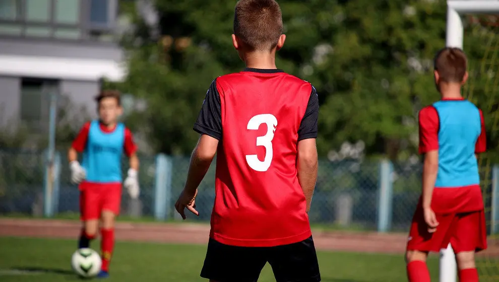 Los deportistas c&aacute;ntabros menores de 18 a&ntilde;os podr&aacute;n entrenar en espacios abiertos a partir del lunes 11
