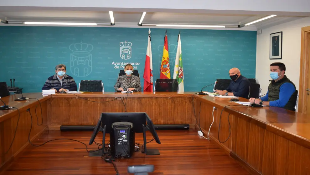 Pi&eacute;lagos retira la oferta de Ascan al servicio de basura y limpieza por no justificar documentaci&oacute;n